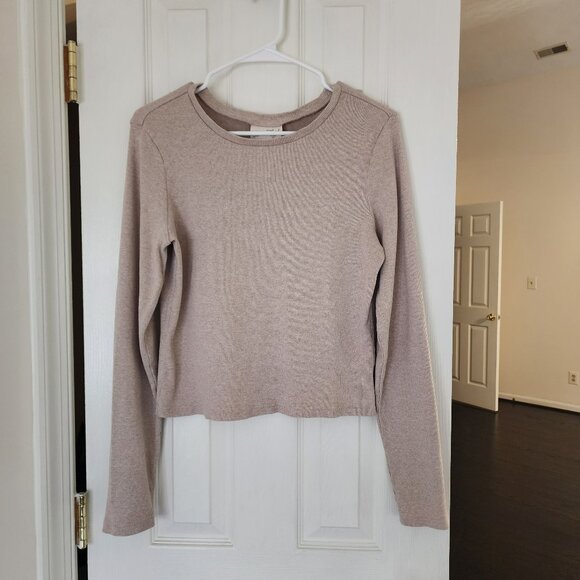 Universal Thread Tops - Tan Women's Slim Fit Long Sleeve Scoop Neck Ribbed T-Shirt | L